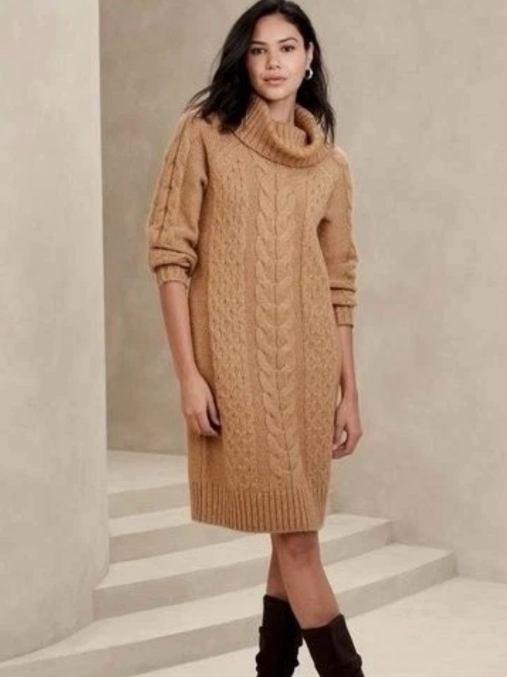 Banana Republic Camel Cable-Knit Turtleneck Sweater Dress size M